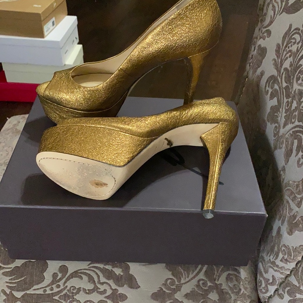 Brian Atwood Bambola